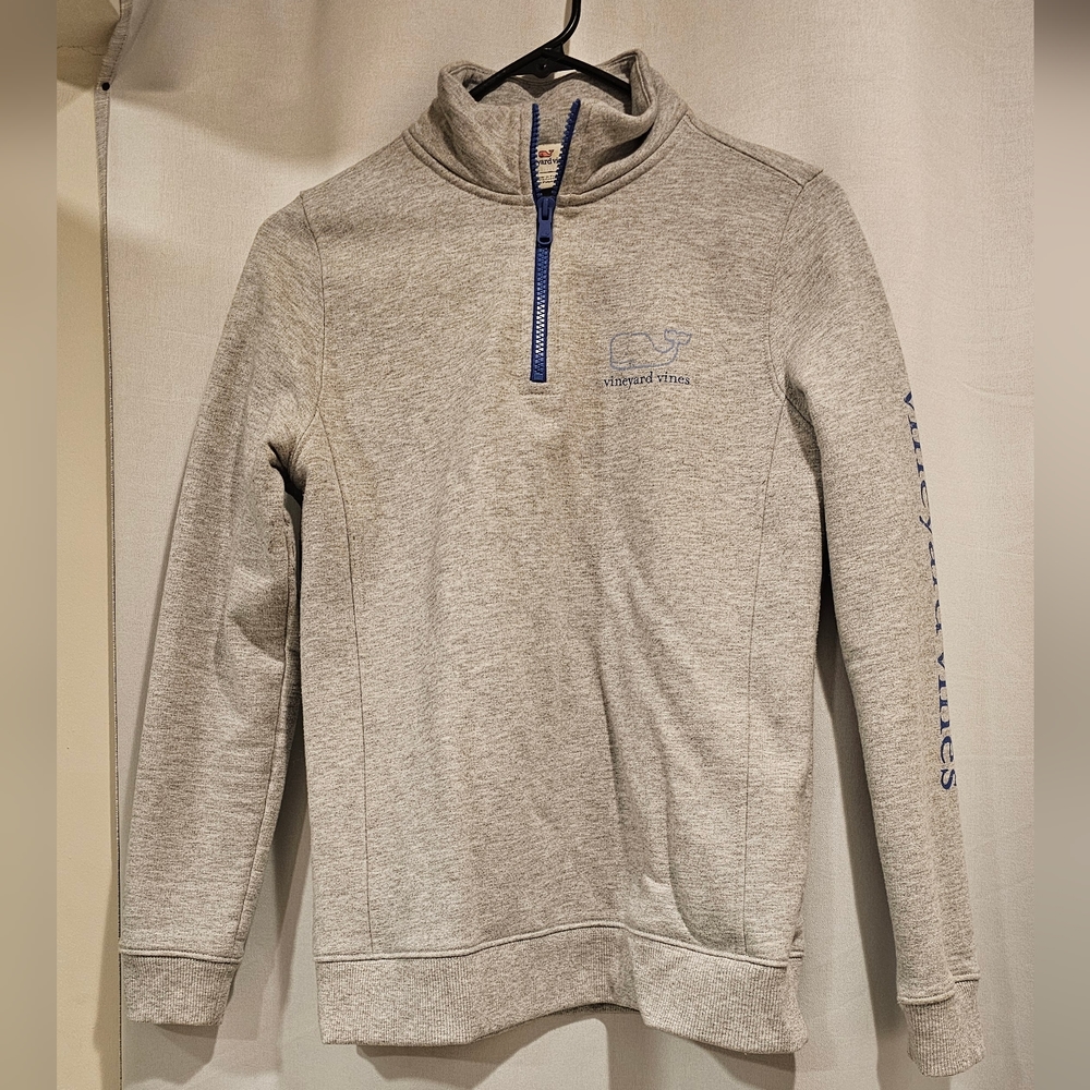 Vineyard Vines Crew Neck Pull Over - image 1